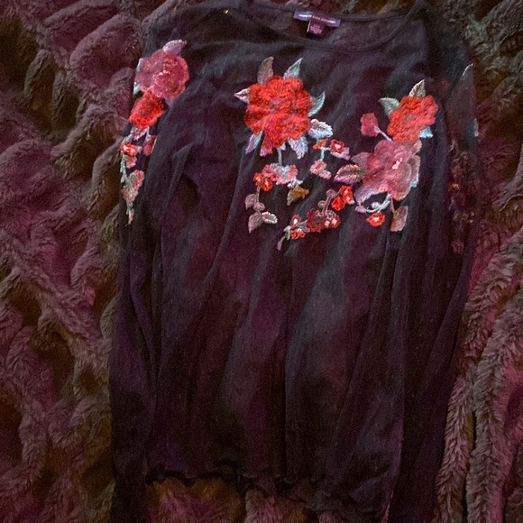 American eagle rose Mesh top - Picture 2 of 5